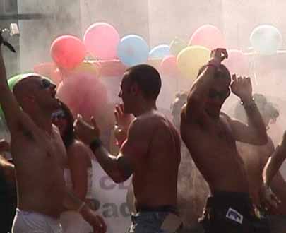 Carro al Gay Pride di Milano - Foto G. Dall'Orto