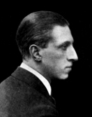 Osbert Sitwell nel 1919.